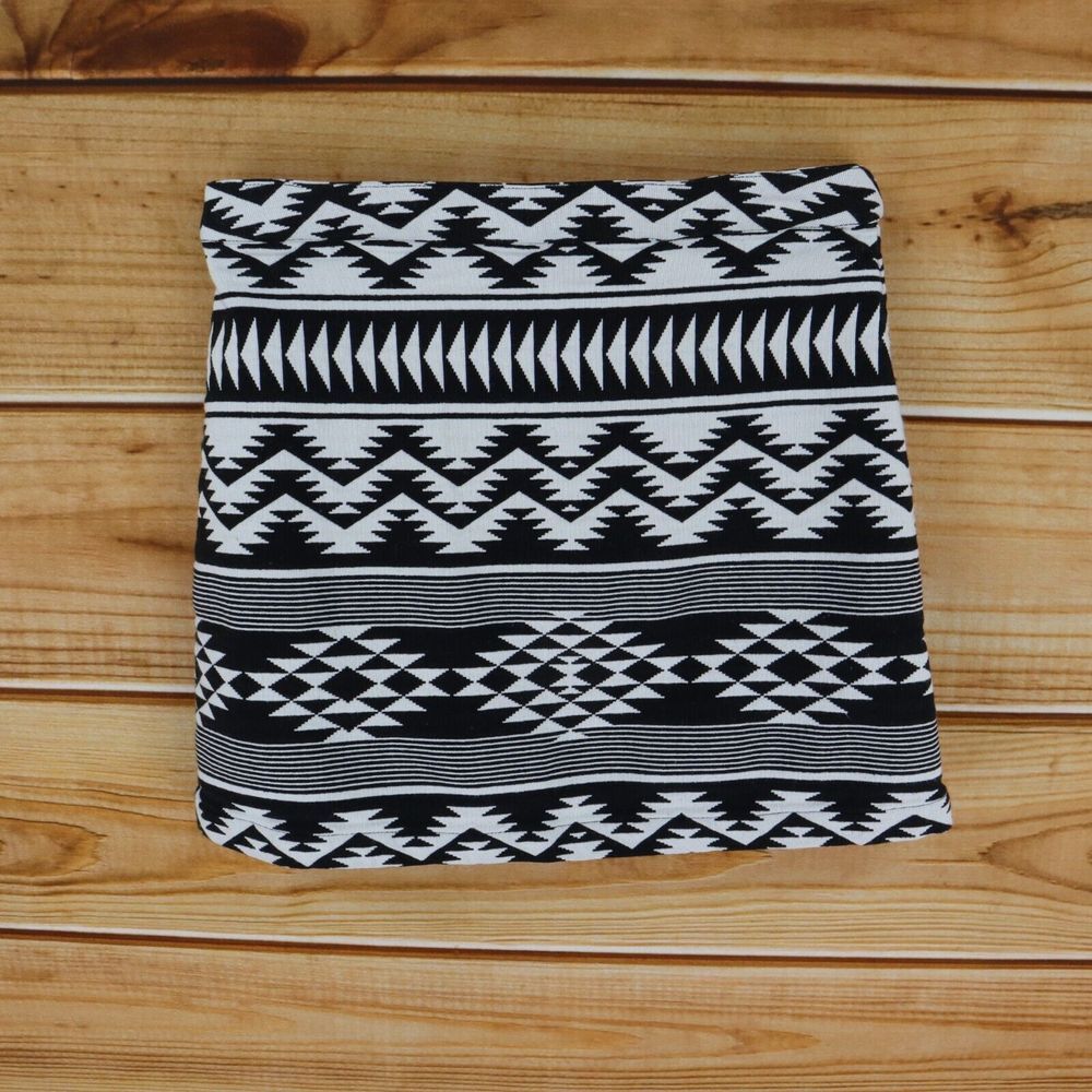 Topshop Short Skirt Straight Womens 4 Black White Aztec Thick Cotton Blend‎ Zip